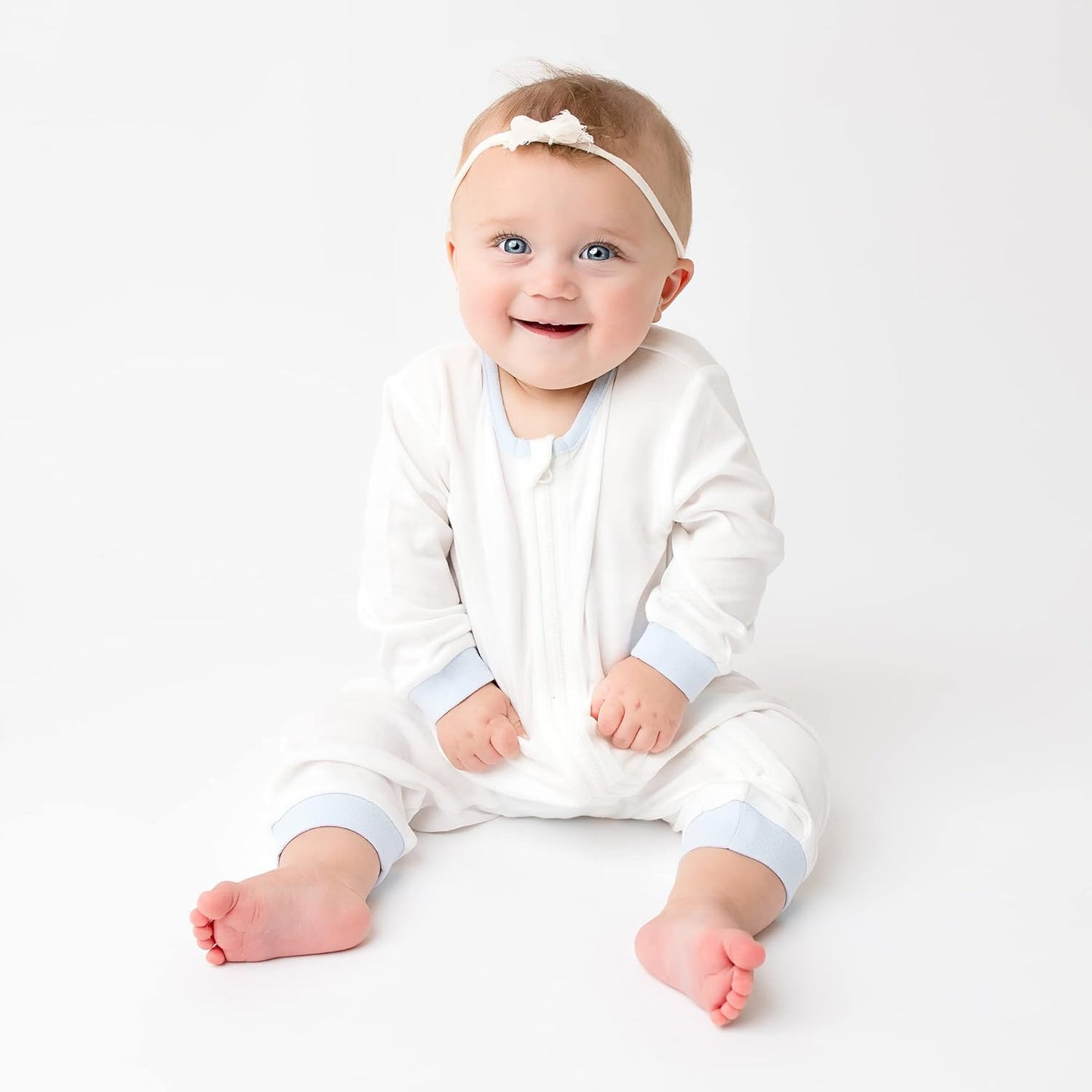 Soft Viscose Bamboo Baby Romper, Zipper Closure, 0-3 Months, White